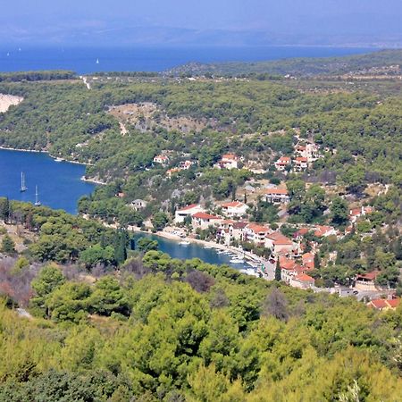 Apartments By The Sea Bobovisca Na Moru, Brac - 5682 Lozisce Exterior photo
