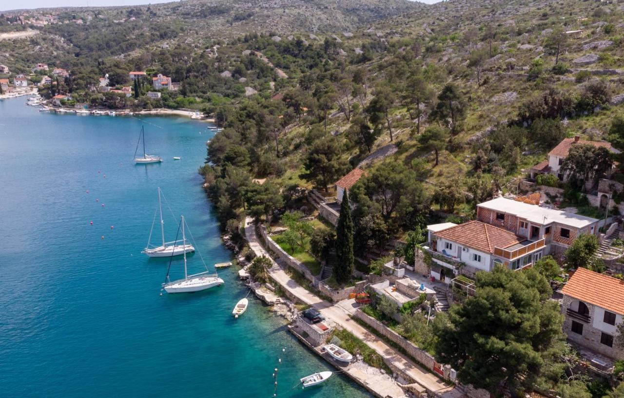 Apartments By The Sea Bobovisca Na Moru, Brac - 5682 Lozisce Exterior photo
