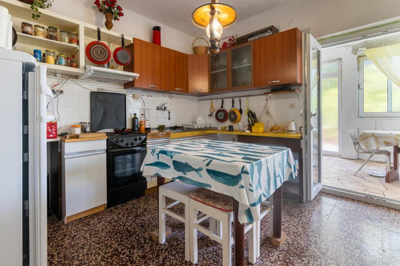 Apartments By The Sea Bobovisca Na Moru, Brac - 5682 Lozisce Exterior photo